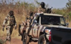 Le Burkina interdit la circulation de nuit à sa frontière avec le Mali