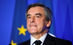 Fillon promet une enquête parlementaire sur le "cabinet noir"