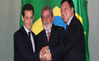 À Rio, Sarkozy attend la signature d'importants contrats d'armement