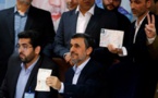 Iran: l'ex-président Ahmadinejad s'inscrit pour la présidentielle