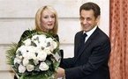 Sarkozy décore de la Légion d'honneur J.K. Rowling, auteure de Harry Potter