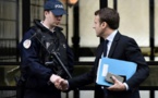 Le Pen pilonne Macron qui bat la campagne dans les Hauts-de-France