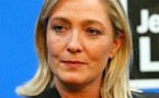 Mme Le Pen: Hortefeux ne sait pas distinguer un Français d'origine immigrée "assimilé", des autres
