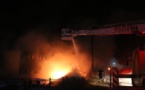 Espagne: Un incendie éclate près de l'aéroport de Barcelone