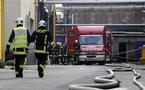 Incendie dans une usine près de Paris: 1 mort et 12 blessés