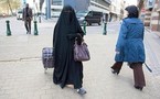 France: la burqa punie d'amende et d'un "stage de citoyenneté"