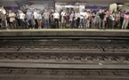 Grèce/réforme des retraites: grève générale, perturbations attendues mardi