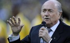 Mondial-2010 - Erreurs d'arbitrage: Blatter s'excuse et reparle de vidéo