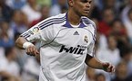 Real Madrid: le portugais Pepe, premier "mondialiste" à l'entraînement