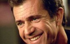 USA: Mel Gibson indemne après un accident léger au volant de sa Maserati