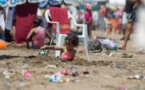 Au Maroc, des plages salies par les ordures