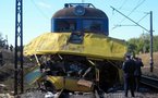 Ukraine: 43 morts dans une collision entre un bus et un train