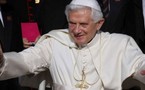 Sida: l'OMS salue les propos du pape sur le préservatif