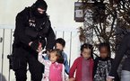 France: dix élèves de la classe prise en otage lundi de retour à l'école