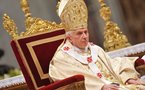 Messe de Noël : Benoît XVI condamne la violence et la guerre