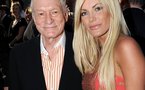 Le patron de Playboy demande en mariage une Playmate qui a 60 ans de moins