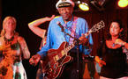 Le rockeur Chuck Berry victime d'un malaise sur scène