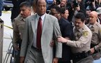 Le médecin de Jackson a passé 1H30 au téléphone alors que la star agonisait