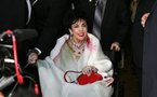 L'état de santé de Liz Taylor continue à s'améliorer