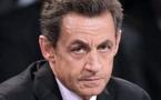 Libye: Sarkozy veut des sanctions de l'UE et suspendre les relations économiques