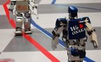 Des petits robots bipèdes en piste pour un marathon de quatre jours au Japon