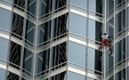 Dubaï: ascension de la plus haute tour du monde par le Spiderman français