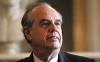 Mitterrand lance une mission sur le "tsunami" de la télévision connectée