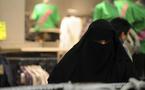France: une femme en niqab défie la loi d'interdiction du voile intégral