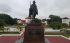 Gandhi accusé de "racisme", une statue retirée d'une université au Ghana