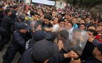 Algérie: plusieurs centaines d'étudiants dans les rues d'Alger