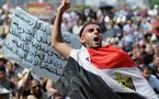 Egypte: des manifestants sont revenus place Tahrir pour critiquer les militaires