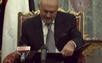 Le président Saleh a signé l'accord de transfert du pouvoir à Riyad