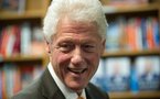 Iran: Bill Clinton estime que les USA doivent envisager toutes les options