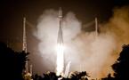 Un morceau de satellite russe tombe sur une "rue des cosmonautes" en Sibérie