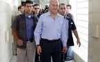 Israël: l'ex-Premier ministre Ehud Olmert inculpé de corruption