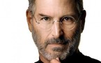 Steve Jobs, l'avenir, son entreprise: Kanye West, marathonien du "tweet"