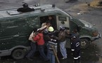 Egypte: cinq policiers condamnés pour violences contre des manifestants