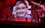 Le Pen et croix gammée par Madonna: un parallèle "malheureux" pour Paris