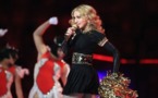 Madonna offre un show trépidant en hommage à la France tolérante