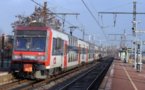 La jeune fille, tombée sur les rails du RER, a bien été poussée