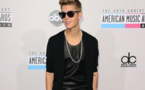 Justin Bieber 2H en retard à son concert à Londres: ses fans n'apprécient pas