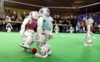 Les robots-footballeurs ont débuté leur Coupe du monde