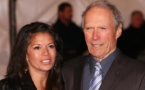 La femme de Clint Eastwood demande officiellement le divorce