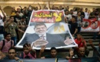 Egypte: Morsi défie le tribunal, se dit toujours président