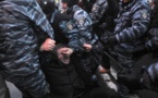 Ukraine: la police disperse violemment les manifestants à Kiev