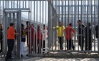 Italie: quatre immigrés se cousent la bouche pour protester contre leur sort