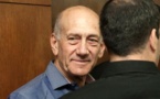 Israël: 5 à 7 ans de prison requis contre l'ex-Premier ministre Olmert