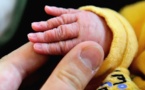 La France condamnée pour non-reconnaissance des enfants nés de mère porteuse à l'étrangerv