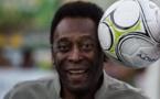 Brésil: Pelé hospitalisé pour des maux d'estomac