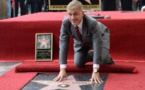 Christoph Waltz inaugure son étoile à Hollywood et clarifie des propos sur Hollande